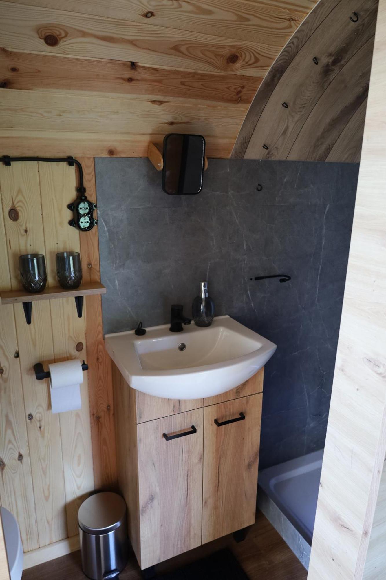 Oaza Swiety Spokoj - Domek Z Balia I Jacuzzi Rzasnik Zewnętrze zdjęcie